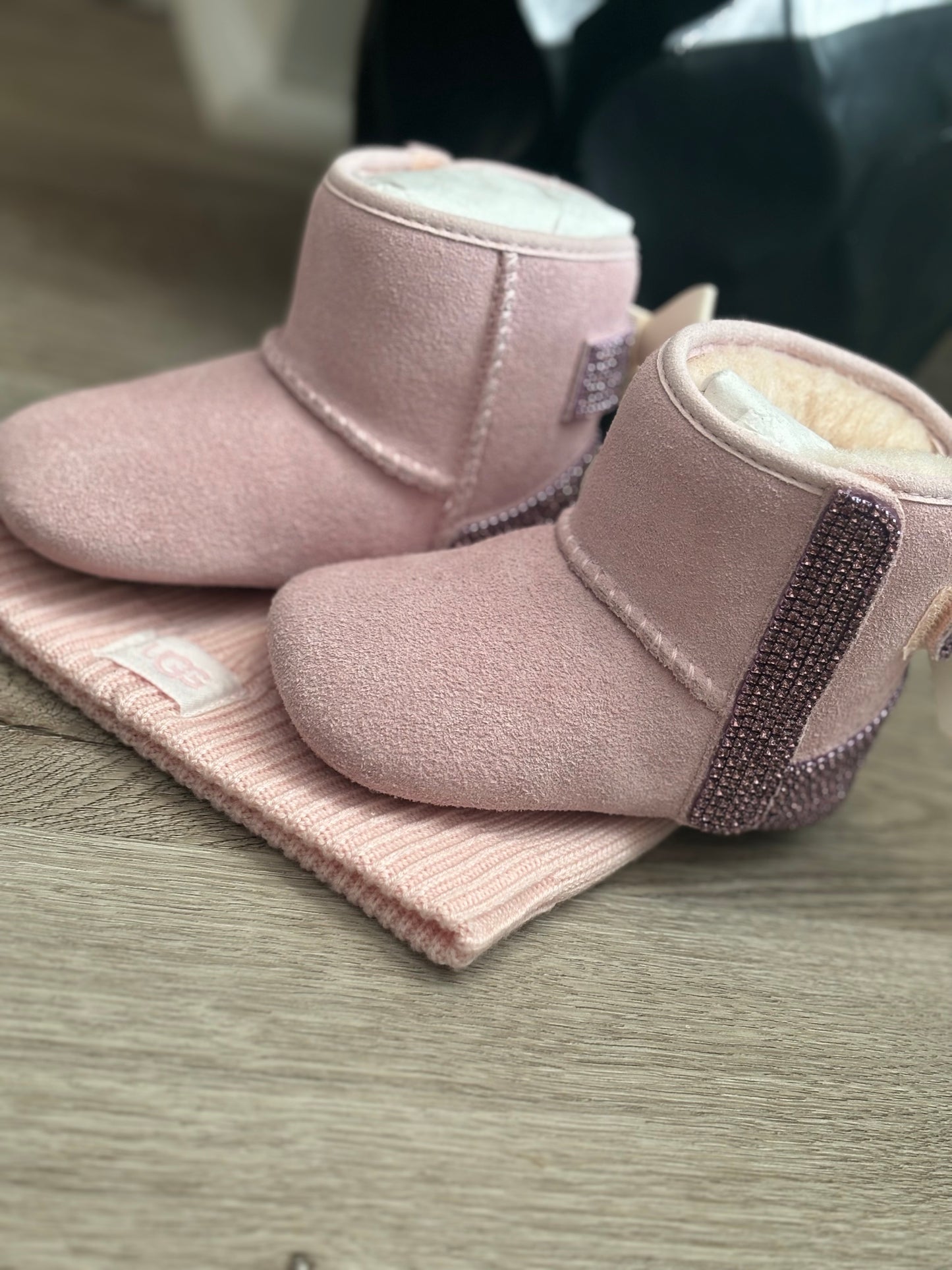 Embellished Infant UGG Boot & Beanie Set